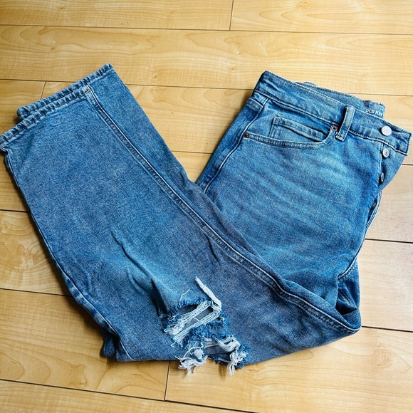 Old navy ripped Jeans extra high rise - Picture 4 of 8